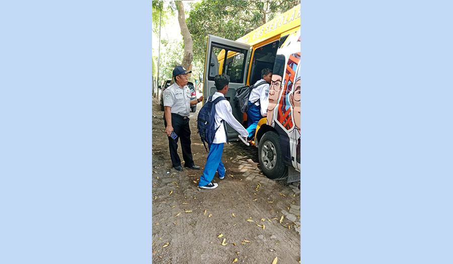 WhatsApp-Image-2024-09-04-at-16.07.38 Giat Bidang Angkutan - Rutin Lakukan Penjemputan Siswa/i SMPN 6 Mataram